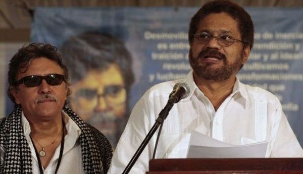 Ordenan captura de líderes históricos de la FARC por rearme del grupo revolucionario