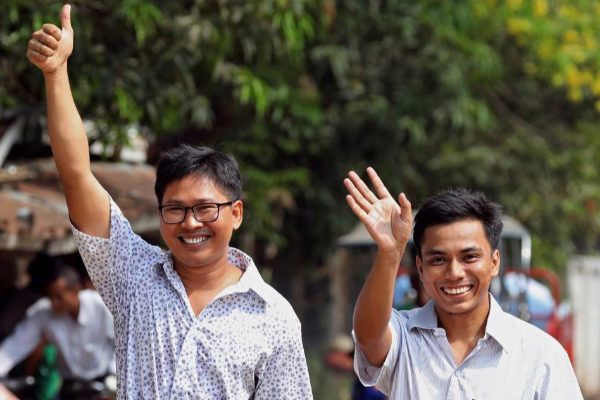 Libera a los dos periodistas encarcelados por desvelar una masacre contra la minoría rohingya