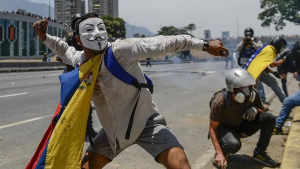Negociaciones entre EEUU y primer anillo de Maduro para destituirlo