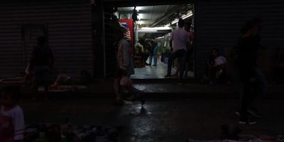 Apagones indefinidos, escenario que vislumbran expertos para Venezuela
