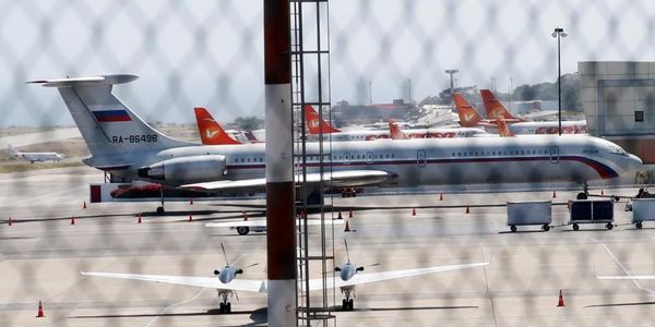 Militares rusos estarán en Venezuela 'el tiempo que sea necesario'