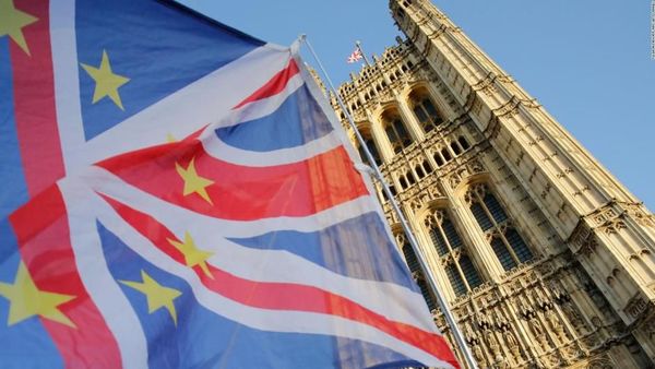 El Parlamento británico rechaza de nuevo el acuerdo del Brexit de May, pese a las garantías de la UE