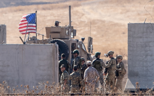 Pentágono confirma retirada de mil tropas de EE.UU de Siria