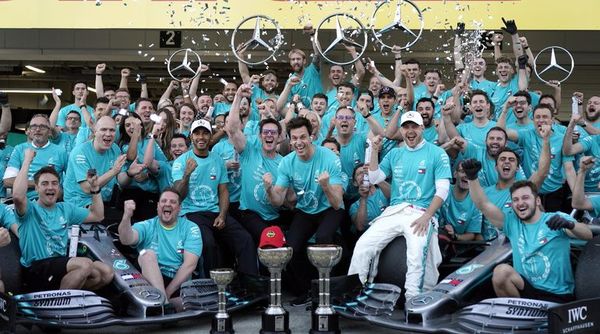Bottas gana y Mercedes es campeón - Deportes - ABC Color