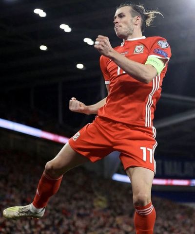Polonia gana y clasifica - Deportes - ABC Color