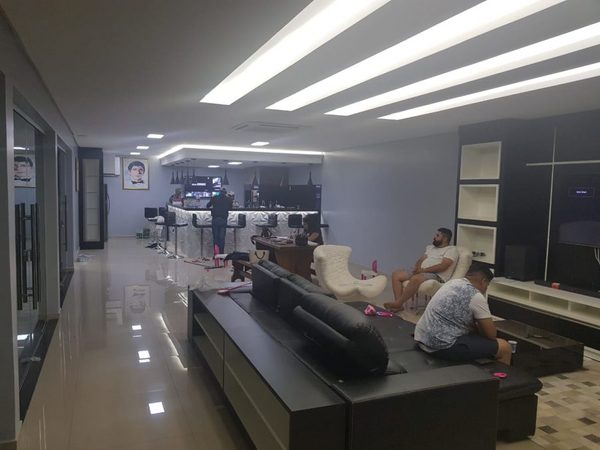 Detienen a abastecedores de drogas de grupos criminales