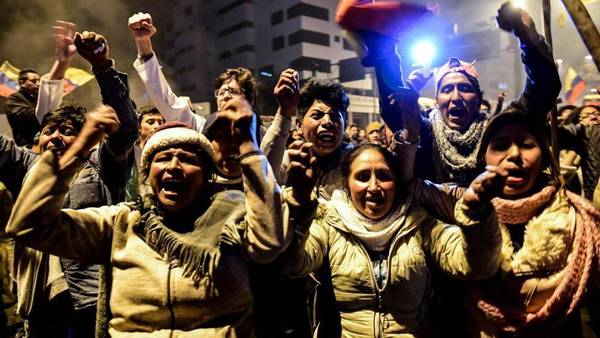 Lenín Moreno deroga los ajustes económicos y los indígenas levantan las protestas en Ecuador - ADN Paraguayo