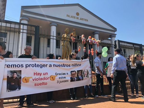 Prohíben manifestación contra cuestionados magistrados esteños - Nacionales - ABC Color