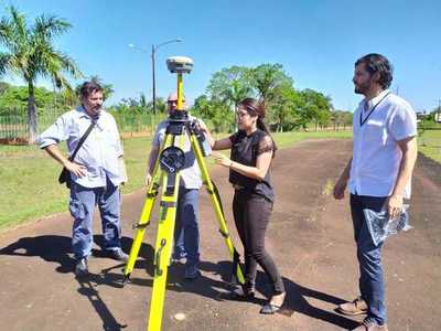 Equipos topográficos para la comuna esteña