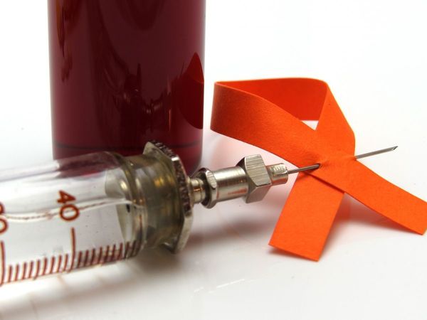 VIH-Sida: 2.5 millones de personas se infectan cada año