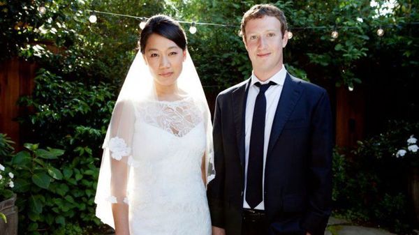 Mark Zuckerberg y Priscilla, los "príncipes de internet"