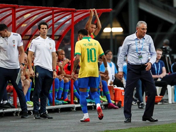 Neymar estará un mes de baja y se pierde de nuevo dos jornadas europeas