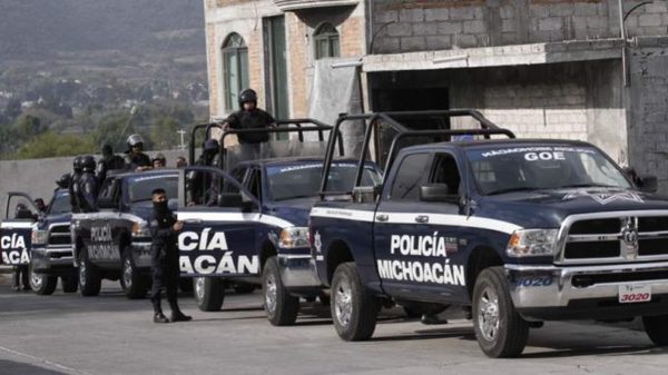 Al menos 14 policías estatales muertos en una emboscada narco en México | .::Agencia IP::.