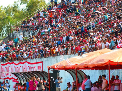 Así se vivió la previa entre Carapeguá y Guaraní de Trinidad