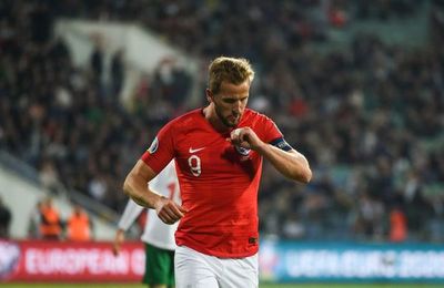 Inglaterra golea a Bulgaria y al racismo - Fútbol - ABC Color