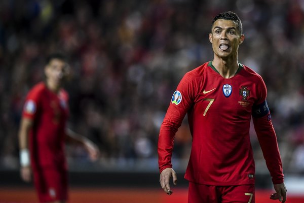 Cristiano Ronaldo se anotó con un nuevo e histórico récord