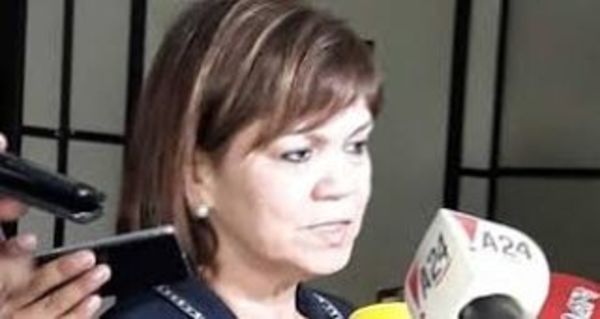 Defensora admite que notificación de Corte ordena reposición