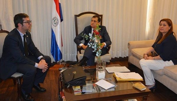 Fiscales especializados se reúnen con nuevo ministro de Justicia
