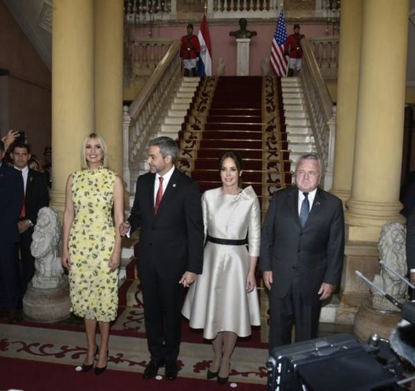 Ivanka Trump llega a Palacio de López para reunirse con Mario Abdo Benítez