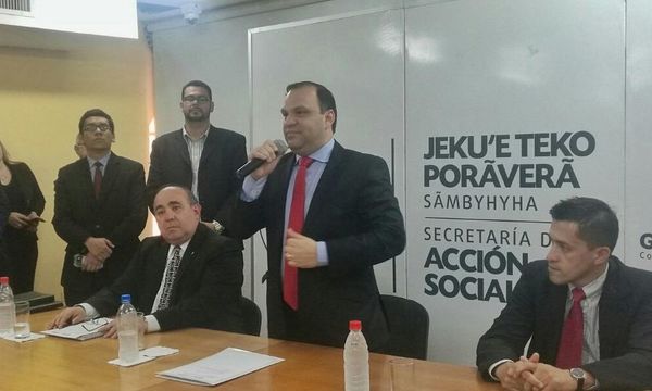 Ministro Mario Varela confirma despidos en la cartera de Desarrollo Social