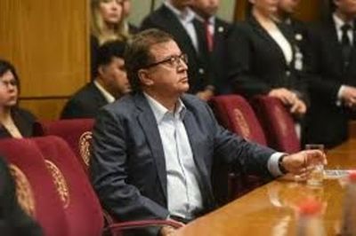 Nicanor admite que existe una irritación en la sociedad, instalada por los medios, para que no puedan jurar los ex presidentes