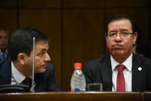 Diputado se desentiende de acusaciones mediáticas sobre enriquecimiento ilícito