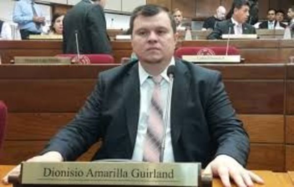 Ex senador Amarilla exhorta a medios de prensa a no publicar datos sobre su familia