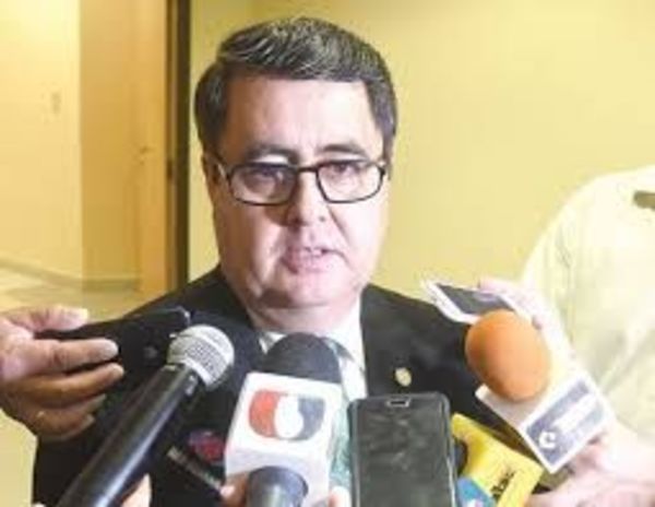 Liberales llanistas analizan crear el Partido Liberal de los Expulsados
