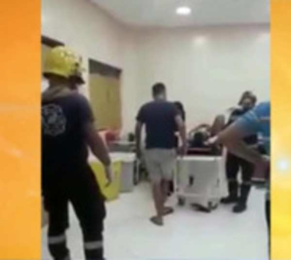 Hombre violento ocasiona cuantiosos daños en hospital - Paraguay.com