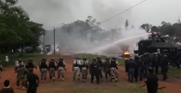 HOY / La era Euclides de Policía  se 'inaugura' con represión  en Amambay y Caaguazú