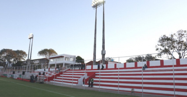 Siempre le culpan al campo de juego, he’i el presi | Crónica