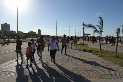 Metereología anuncia un jueves cálido con vientos variables