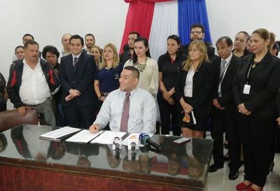 Defensor del Pueblo rechaza acusaciones de su adjunto | La Nación