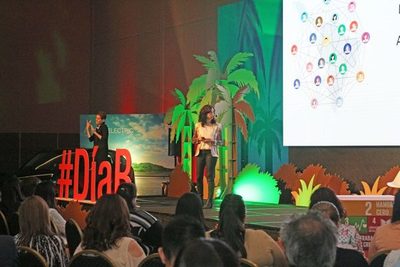 Traen experiencias en evento de empresas B