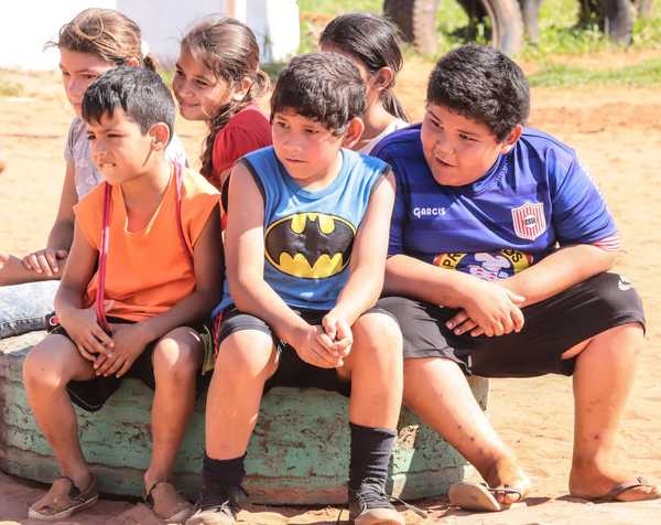 Tres de cada diez escolares paraguayos padecen exceso de peso | .::Agencia IP::.