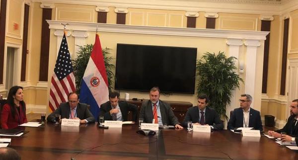 Analizan economía paraguaya en conversatorio de la Cámara de Comercio de EEUU