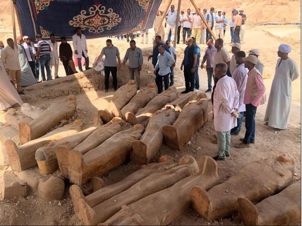 “El mayor descubrimiento en años”: hallaron 20 féretros de madera en Egipto y están en perfecto estado - ADN Paraguayo