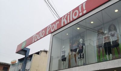 Allanan conocida tienda de ropas por supuesta evasión de impuestos | La Nación