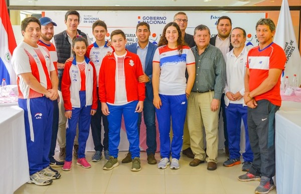 Reconocimiento a atletas que compitieron en el exterior | .::Agencia IP::.