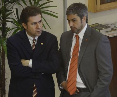 Informe del Congreso complica a Abdo y Velázquez y podrían reactivar juicio político - Nacionales - ABC Color