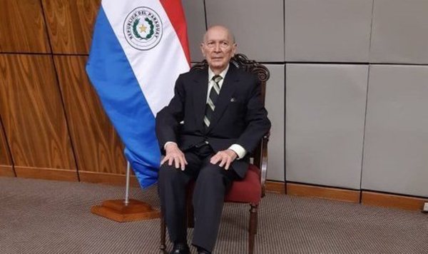 Expresidente de Congreso aconseja “cursos de verano” para legisladores, a fin de mejorar nivel de debates - ADN Paraguayo