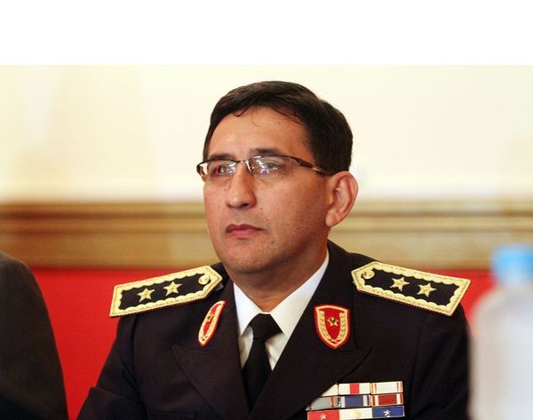Comandante Sotelo quiere "más plata" para lucha contra narcos