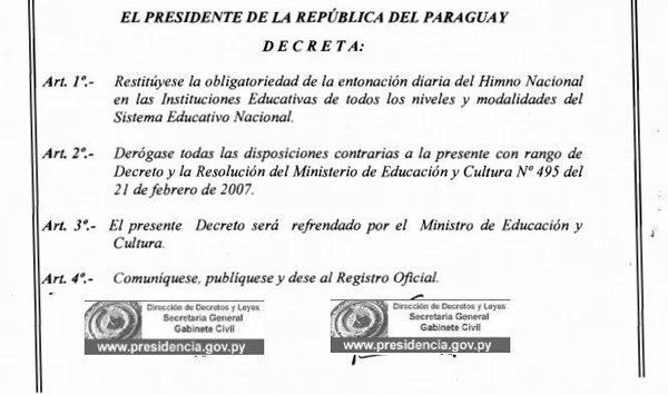 Ejecutivo restituye obligatoriedad de entonación del Himno Nacional en centros educativos