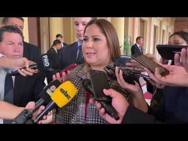 Frente Guasu a favor de investigar gestión de Patricia Samudio al frente de Petropar - ADN Paraguayo
