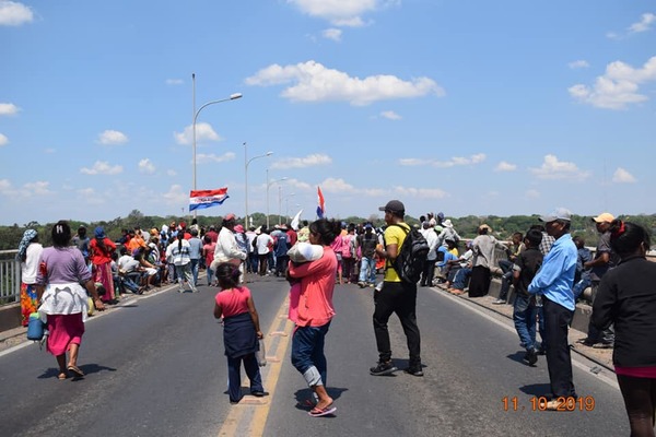Estos son los indígenas que tumbaron a la presidenta del INDI | Noticias Paraguay