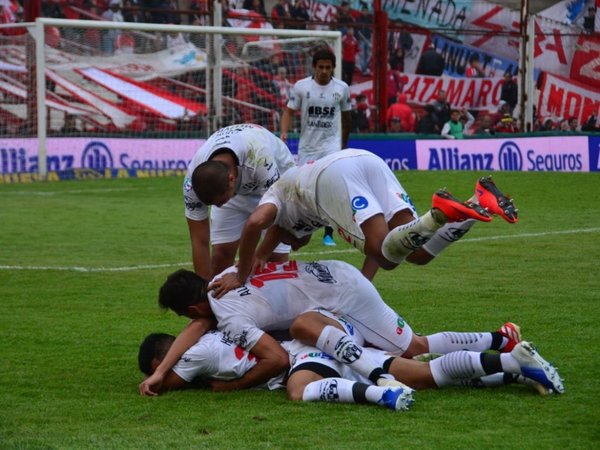 Copa Argentina: Central Córdoba da la sorpresa y elimina al Estudiantes