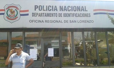 Identificaciones cierra hasta el sábado tras derrumbe