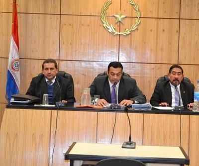 Sectores judiciales critican lenguaje inapropiado del tribunal que juzgo a joven abusador
