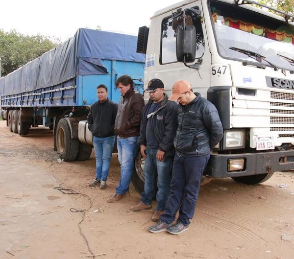 Cae camión con importante cantidad de marihuana que tenía como destino mercado argentino