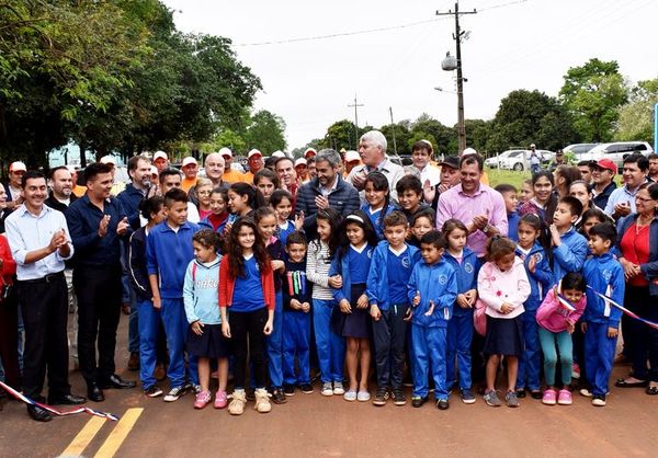 Inauguran asfaltado de 12 km que une  Guayaybí y Santaní - Política - ABC Color